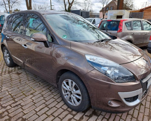 Renault - Scenic - 1.9 dCi | 8.06.2023 г.
