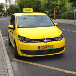 Volkswagen - Touran | 2019. szept. 19.