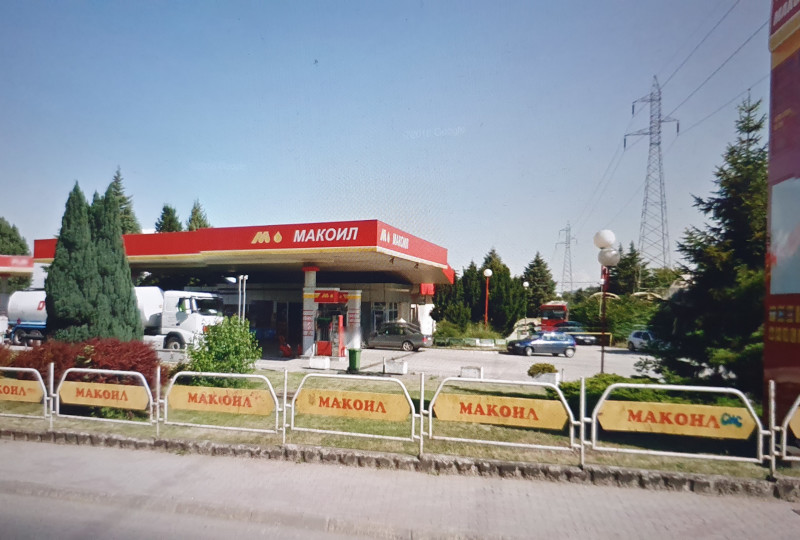 Üzemanyagtöltő állomás - Makoil - MakOil