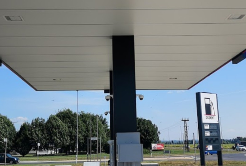 Üzemanyagtöltő állomás - OMV - Diszkont
